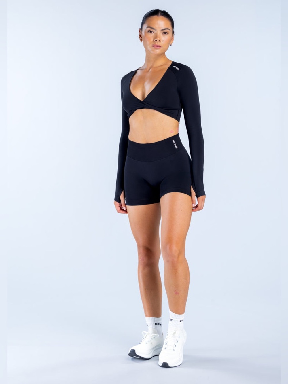 NWOT DFYNE Matching Workout Gym Lifting Set Long Sleeve Twist Top & Shorts